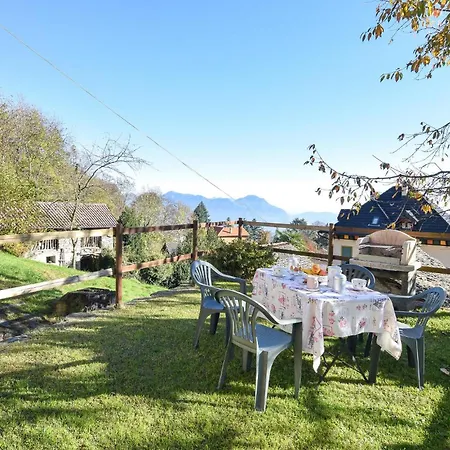 1 Bedroom Gorgeous In Miazzina