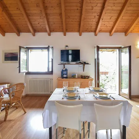 1 Bedroom Gorgeous In 度假居